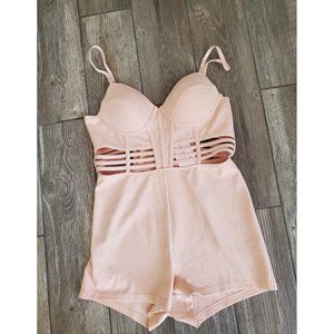 Nwt Entry Bustier Romper Shorts With Cutout Sides In Nude Pink Size Large